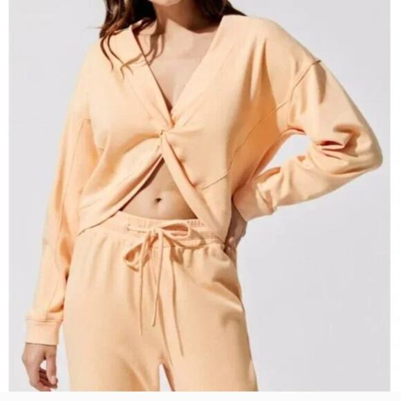 CARBON38 Peach Orange Twist Front Top Sweatshirt Long Sleeve Lounge Top NWT - Picture 1 of 5